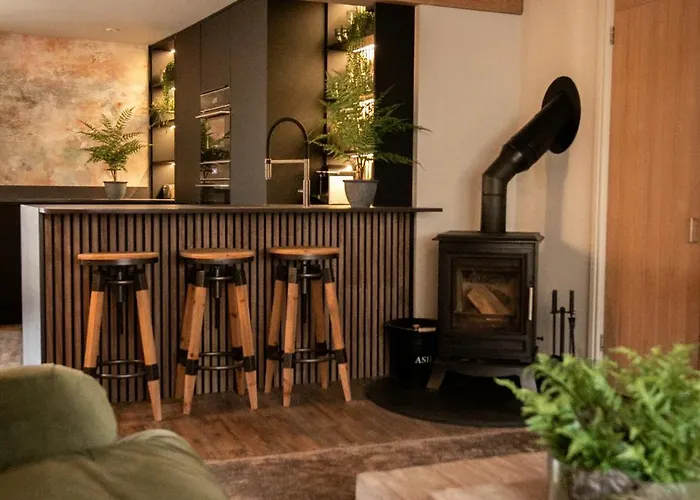 Akasha Spa Retreat Cottage